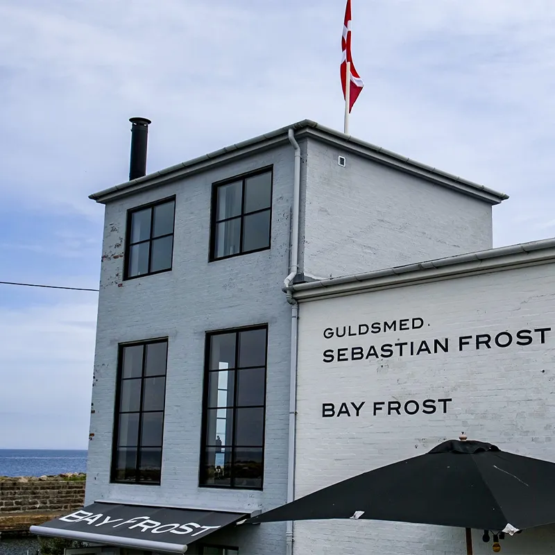 Bay Frost facade